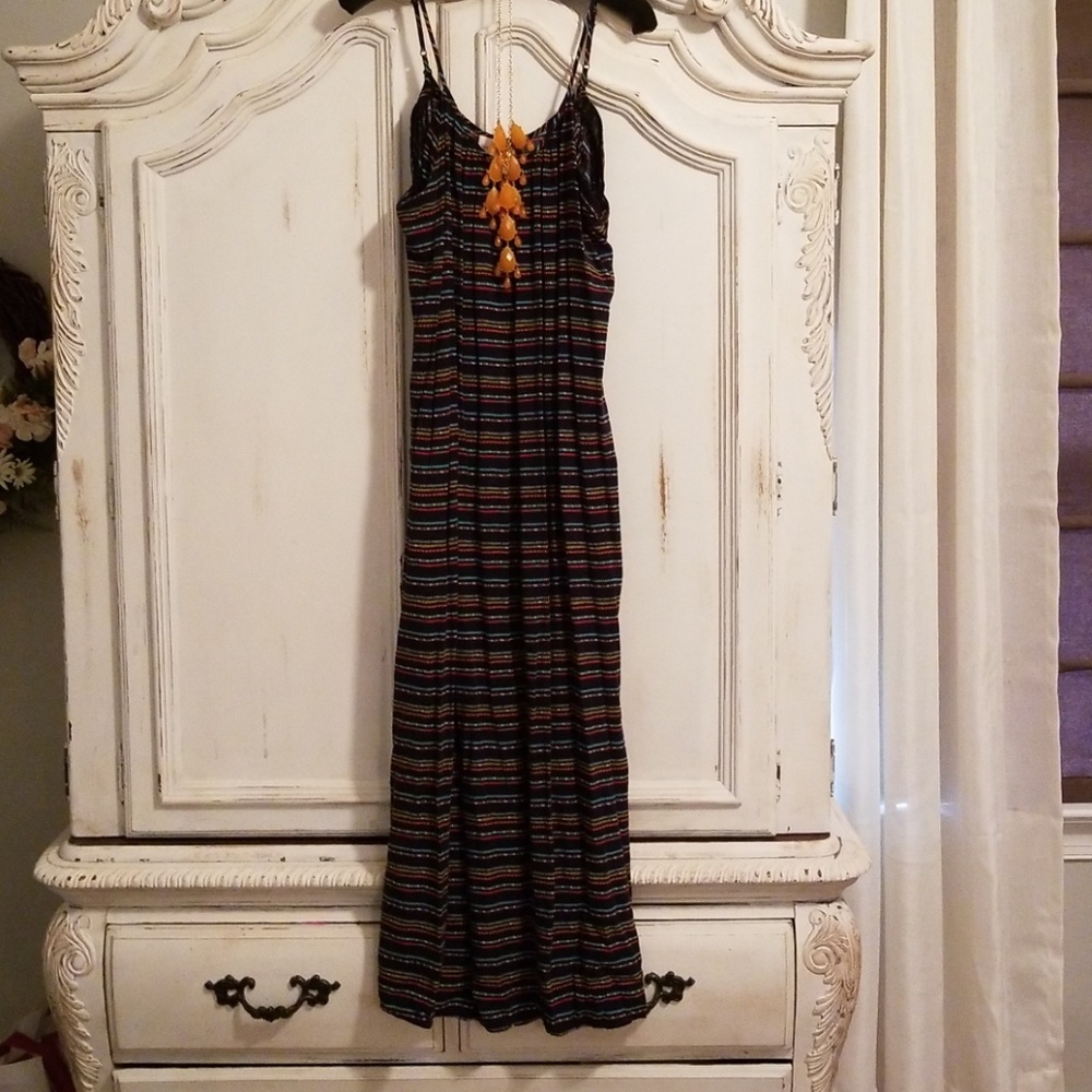 Navy background with fun dot stripe